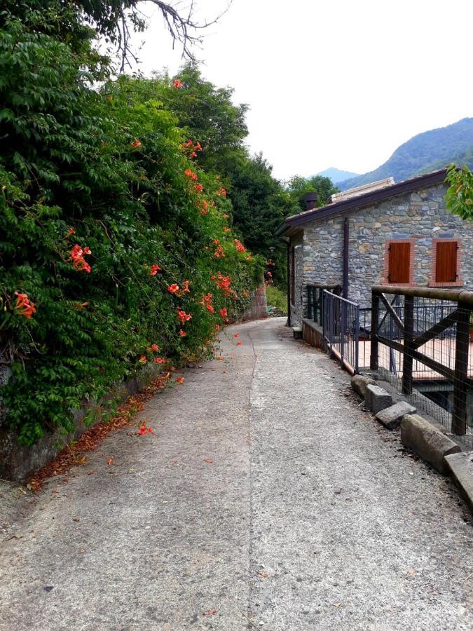 Old Village Linda - Tra Lunigiana & Cinque Terre Comano (Tuscany) Exterior foto