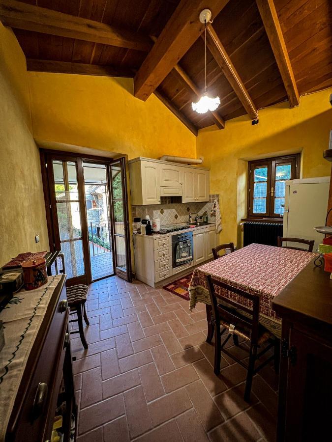 Old Village Linda - Tra Lunigiana & Cinque Terre Comano (Tuscany) Exterior foto